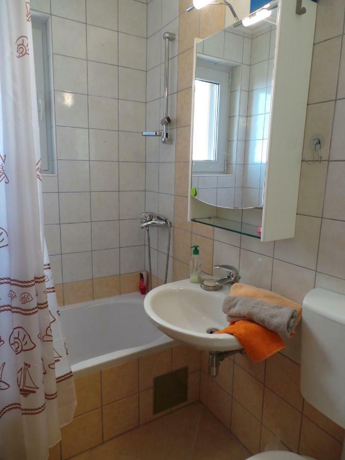 Apartments Rita 로브란 외부 사진